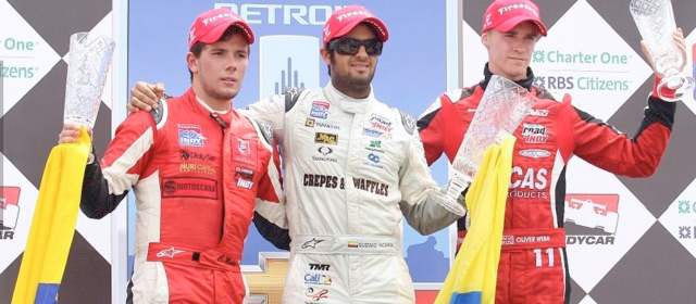 Colombianos aceleran a fondo | Gustavo Yacamán (en el centro) y Carlos Muñoz (izquierda), subieron al podio de Indy Lights en Detroit. FOTO CORTESÍA MOTORSPORT.COM