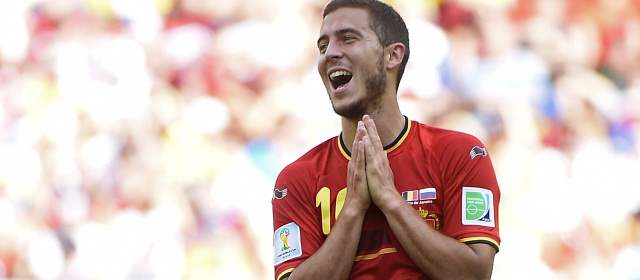 Hazard mete a Bélgica en octavos y a Rusia en apuros |