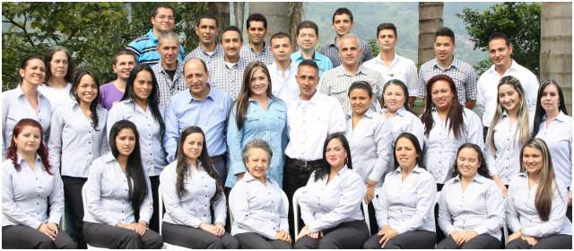 El personal de Cootrasana es uno de los más valiosos tesoros con los que cuenta la Cooperativa. Idóneo y siempre listo para prestar el mejor servicio.