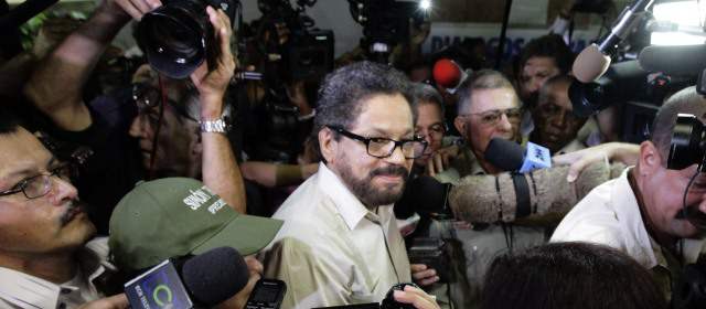 Las Farc niegan que estén infiltrando el paro cafetero |