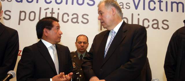 Procuraduría y Defensoría revisan selección de víctimas que irán a Cuba |