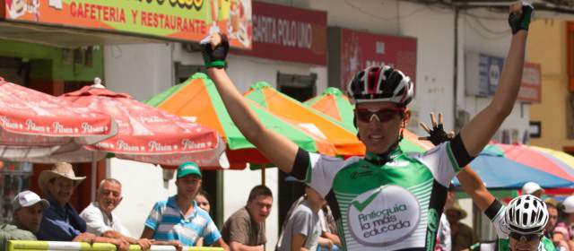 Pisteros arrasan en el Panamericano | Eduardo Estrada, el mejor de los colombianos en el Panamericano. FOTO CORTESÍA NUESTROCICLISMO.COM