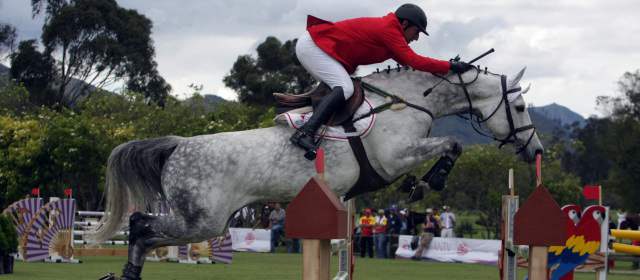 Santiago Medina se clasificó a la Copa Mundo Ecuestre en Suecia | XIX Juegos Deportivos Nacionales en la modalidad de ecuestre, salto por equipos. Foto: Colprensa