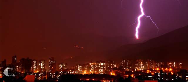 Coja el rayo por la foto |