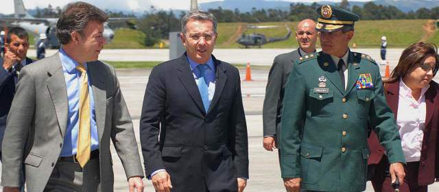"Hace tres años Santos no se opuso al asilo de Hurtado": Uribe |