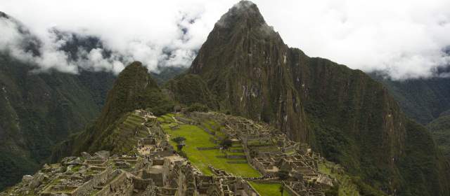 Perú recibió 3,16 millones de turistas extranjeros durante 2013