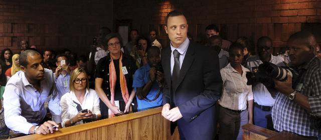 Juez concedió libertad bajo fianza para Oscar Pistorius | FOTO AP