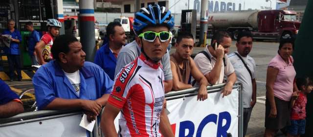 Jaime Ramírez pedalea en Costa Rica para reconquistar podio UCI | Jaime ha vestido tres camisetas en menos de tres meses: Cacos (Miami), Colombia FR (en Costa Rica) y Formesán. FOTO CORTESÍA