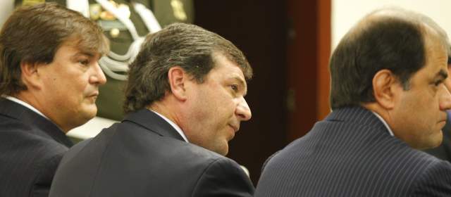 Familia Dávila relacionada con caso AIS no puede salir del país: Juez |