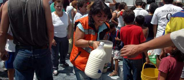 Subsidio a las exportaciones reactivaría el comercio de leche |