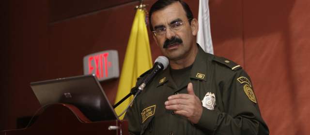 Palomino dice que el pan de la paz no se puede "chamuscar" |
