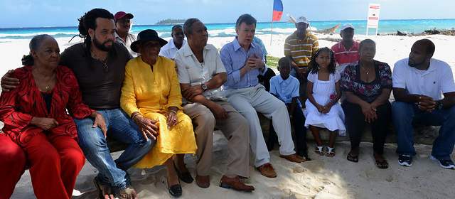 Presidente Santos dijo que defenderá derecho a la pesca hasta la muerte