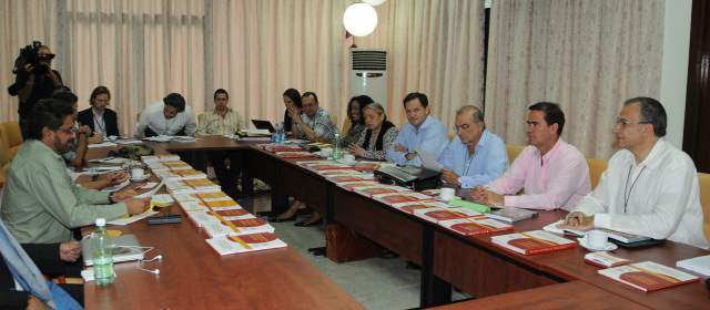 Gobierno y Farc aún no logran acuerdo sobre narcotráfico |