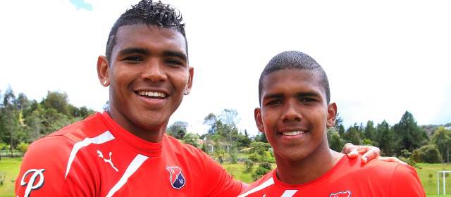 DIM juntó el sueño de los Pérez | Rafael y Antonhy mantienen la fe en la clasificación del Poderos. FOTO RÓBINSON SÁENZ