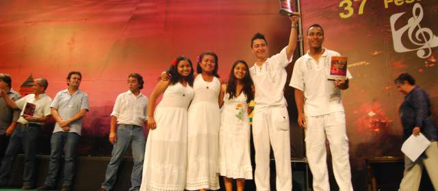 El Chicoral le cantó a Colombia | Desde su presentación, el grupo de la Escuela de Música de Chicoral se robó el show. FOTO JUAN CARLOS SEPÚLVEDA