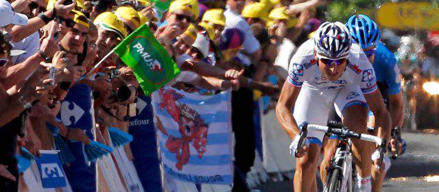 Fédrigo ganó la etapa 15 y Wiggins sumó otra jornada de líder | Fédrigo, de blanco, se impuso en la etapa de este lunes. FOTO REUTERS