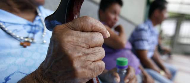 Savia Salud redujo a la mitad tutelas interpuestas en 2013 | En la red de Metrosalud atienden parte de pacientes del régimen subsidiado. FOTO MANUEL SALDARRIAGA