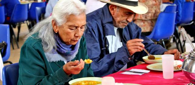 Así está la seguridad alimentaria en Antioquia | La tercera edad también necesita de atención alimentaria. 570 abuelos son atendidos por Saciar. FOTO JUAN ANTONIO SÁNCHEZ
