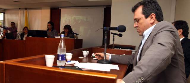 Corte Suprema compulsó copias para investigar a Alonso Salazar |