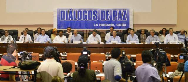 Estos son los acuerdos tras año y medio de diálogos en La Habana |