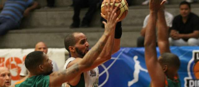Academia aún no cuenta con el Iván | Academia de la Montaña no ha podido jugar en Medellín la Liga Directv de baloncesto, pero es líder. FOTO HERNÁN VANEGAS