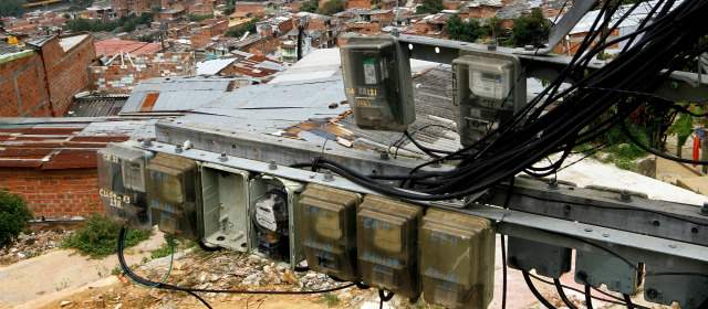 Por cables del Tranvía no subirá el valor del predial | Aunque no hay una medida del avance, el cronograma va acorde al tiempo. FOTO DONALDO ZULUAGA