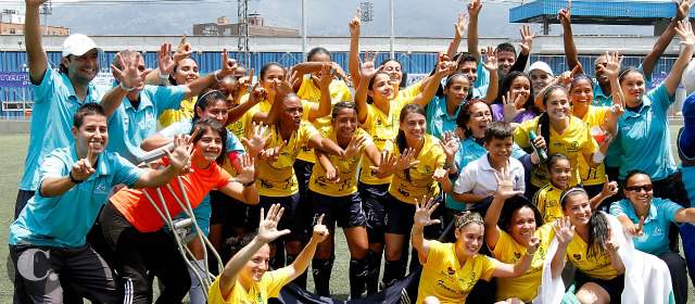 Formas Íntimas, imbatible en damas | Formas Íntimas, ganador ayer, fue subcampeón de Copa Libertadores en 2013. FOTO DONALDO ZULUAGA