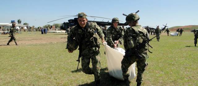 "Espada de Honor" golpeó a las Farc | En la operación "Espartaco" fueron abatidos 33 guerrilleros del frente 10 de las Farc. También fue capturado alias "Misael", segundo al mando del frente quien según el presidente Juan Manuel Santos, tiene solicitud de extradición a Estados Unidos. FOTO ARCHIVO