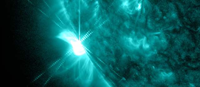 Las razones de que un ciclo dure 11 años | Esta semana se presentó este estallido en una región muy activa. El Sol se mantiene bajo vigilancia continua. FOTO Nasa