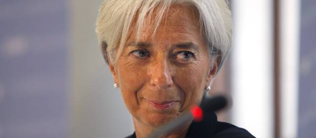 FMI le pide a la Eurozona estimular crecimiento de la economía | Reuters | Christine Lagarde dijo que el FMI sigue pendiente del análisis de nuevas medidas en Grecia.