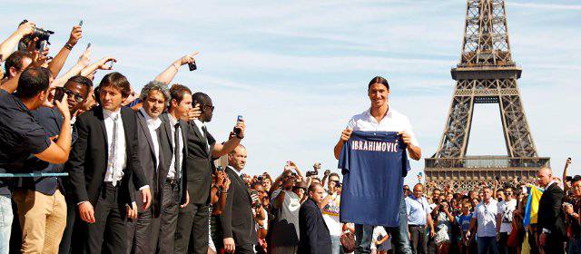 Zlatan Ibrahimovic es oficialmente jugador del PSG | FOTO REUTERS