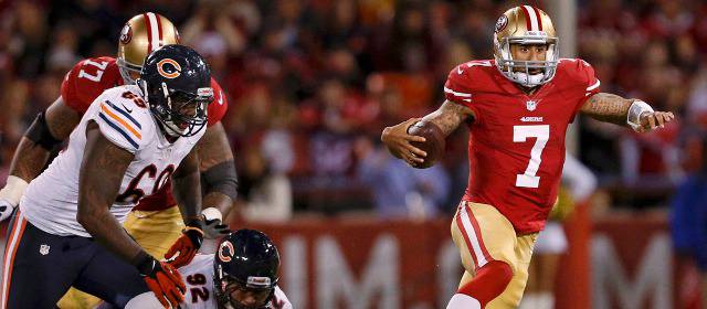 Debut triunfal de Kaepernick como mariscal de campo titular de los 49ers | FOTO REUTERS