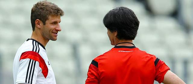 Alemania, por la clasificación | Müller, la clave de gol del técnico Joachim Loew. FOTO reuters
