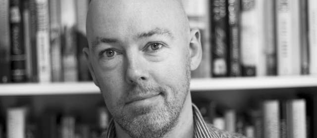 Boyne explora problemas emocionales | John Boyne es conocido por su libro El niño de la pijama de rayas, que después se llevó al cine. FOTO CORTESÍA
