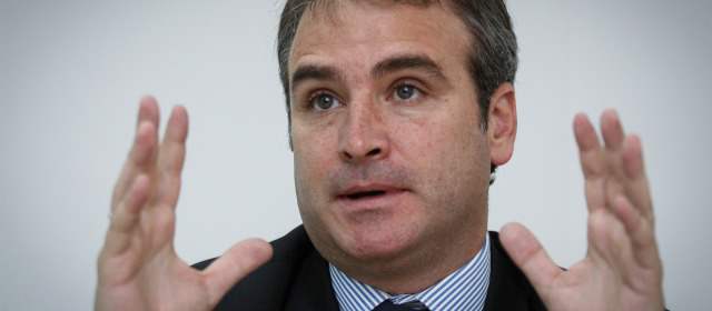 Claro tiene multas por $392.949 millones | El superintendente de Industria y Comercio, Pablo Felipe Robledo, impuso una millonaria multa a claro. FOTO LA REPÚBLICA