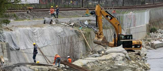 Plan de intervención en el río será para 15 años: C. M. Montoya | Sitio intervenido entre Envigado y Ayurá. FOTO HERNÁN VANEGAS