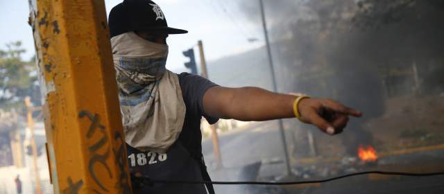Parlamento Europeo pidió a Maduro el desarme de grupos de apoyo |