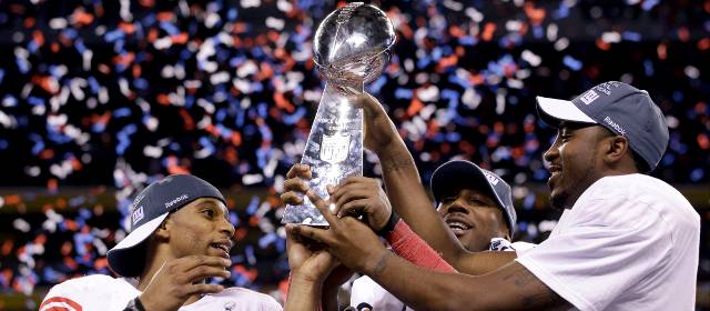 Los Giants son nueva dinastía a costa de los Patriots | Los jugadores de los Giants celebran la nueva conquista. FOTO AP