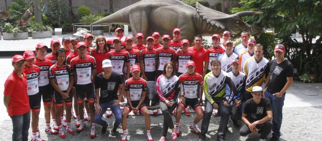 GW-Shimano presentó sus equipos de ciclismo |