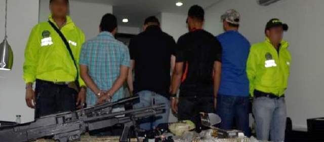 Capturan a cuatro personas con un arsenal de las Farc en San Juan |