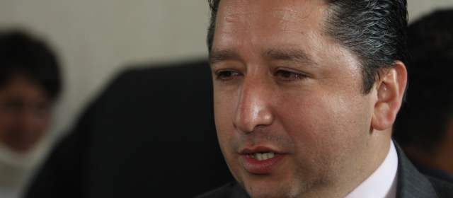 "A los secuestrados los desaparecieron": Herbin Hoyos | El el periodista y director de la Organización Internacional de Cooperación (OIC), Herbin Hoyos, afirma que a los secuestrados los desaparecieron con una ley. Foto: Colprensa