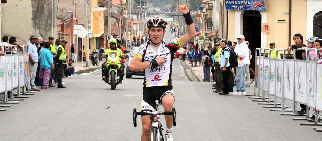 Tito Hernández acosa en la Vuelta del Porvenir | Tito Hernández acosa en la Vuelta del Porvenir