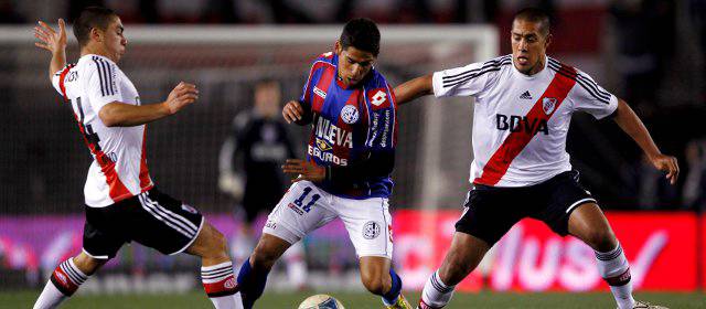 El Nacional le arrebata el Apertura al Peñarol, que empató con el Danubio