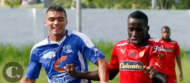 DIM mantuvo racha de triunfos ante los Leones | Yorleys Mena, figura roja en inicio del semestre. FOTO JAIME PÉREZ