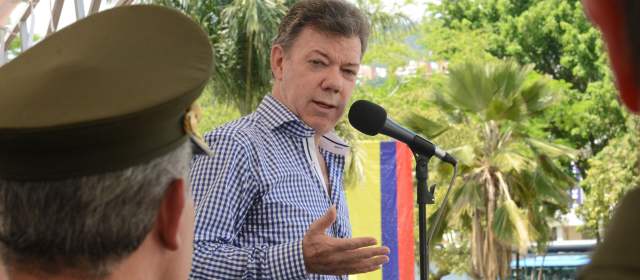 Santos anuncia batallón en región donde actúa "fuerza elite" de Farc |