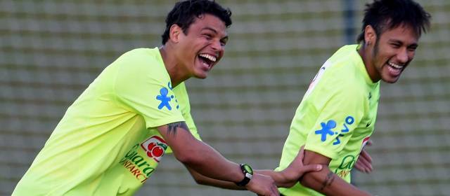 Silva es considerado hoy por hoy como el mejor defensa central del mundo. FOTO AFP