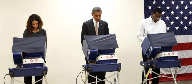 Obama ya votó para las elecciones presidenciales | FOTO REUTERS