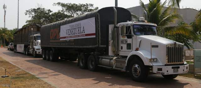 La entrega de papel está en manos de las autoridades venezolanas | Los beneficiarios directos de esta donación serán los periódicos El Nacional, El impulso y el Nuevo País. FOTO COLPRENSA