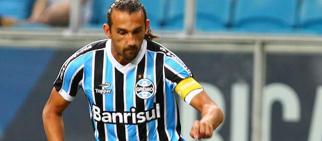 Gremio tiene en el argentino Barcos a su líder | Hernán Barcos, capitán y figura del Gremio de Porto Alegre, rival esta noche de Nacional por la Libertadores. FOTO CORTESÍA GREMIO