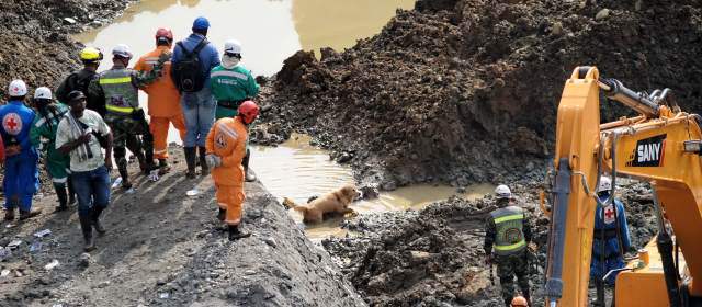 En rescate minero no pierden la esperanza
